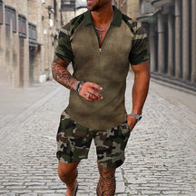 Kombiteil aus Poloshirt und Shorts mit Camouflage-Muster