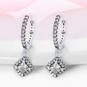 Onnat Studded Stones Earring - 925 Silver