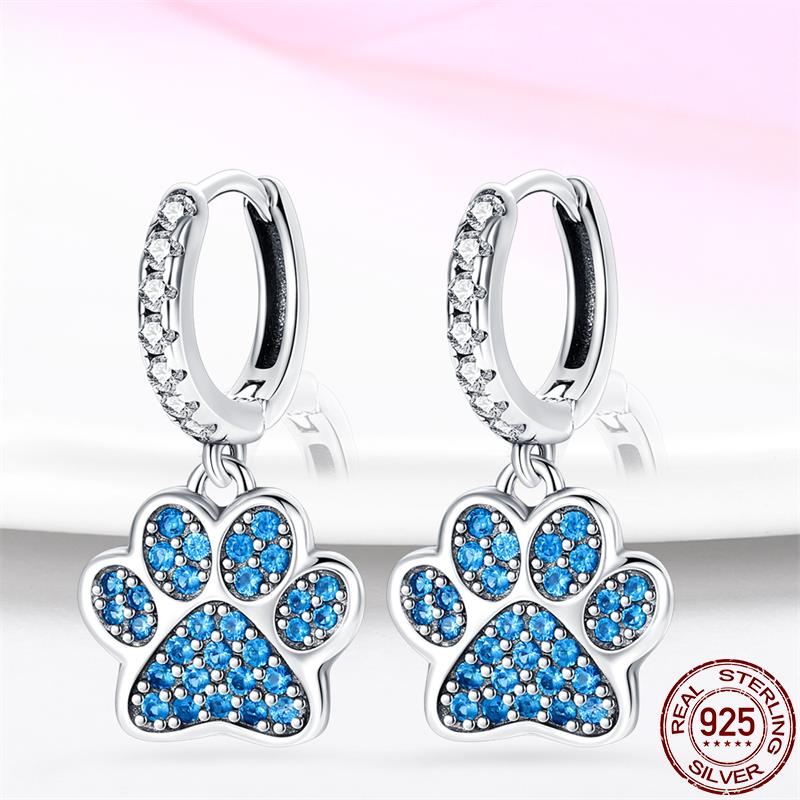 Onnat Studded Blue Paw Earring- 925 Silver