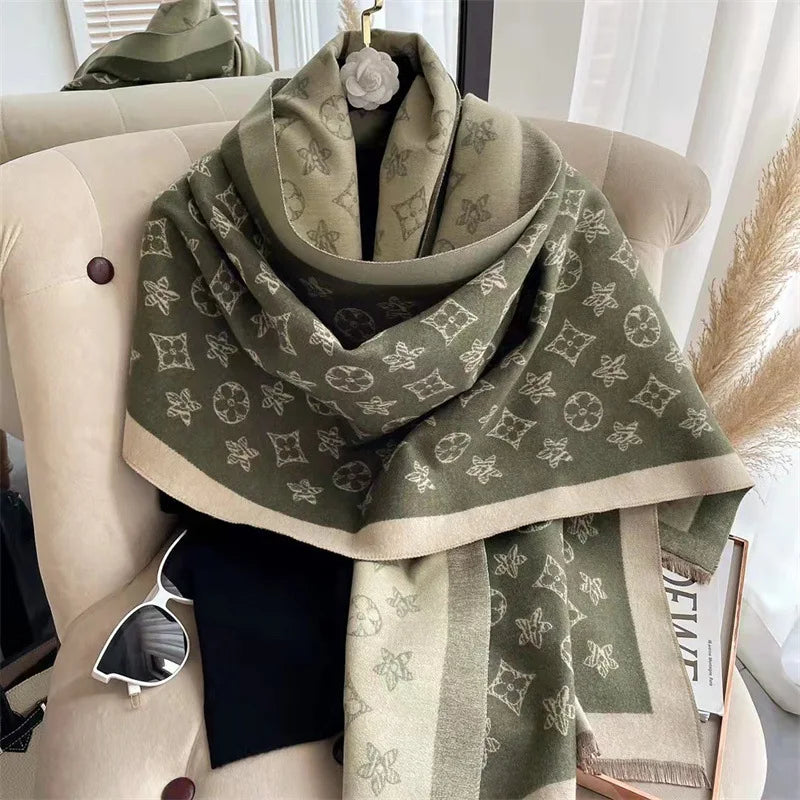 NordicBloom™ – Luxe Winter Blanket Scarf