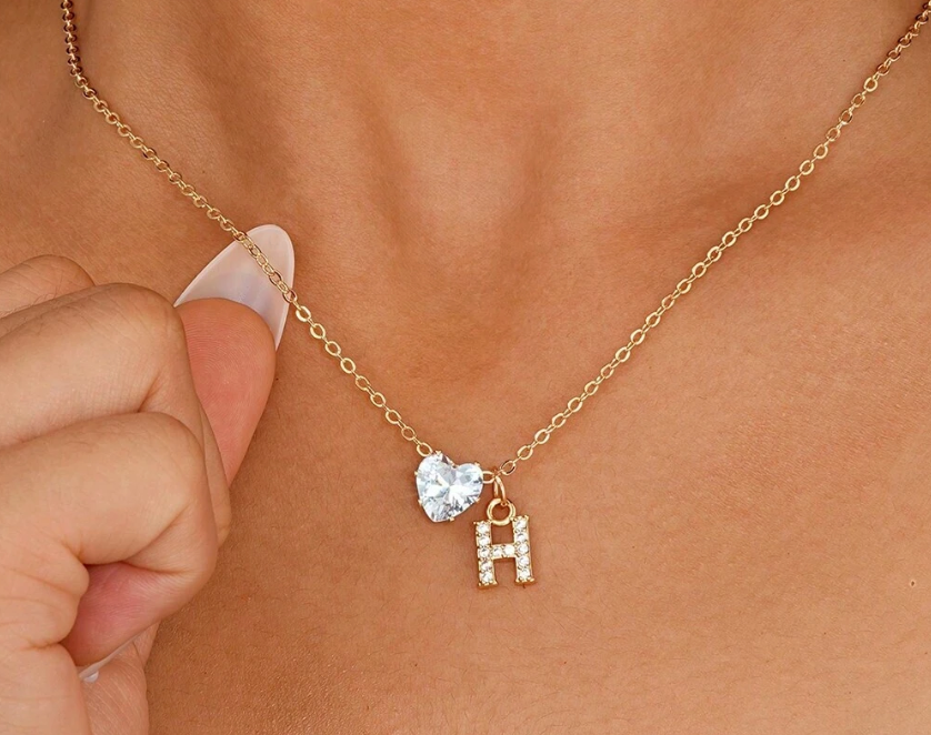 Anna Necklace - Personalized letter with diamond heart