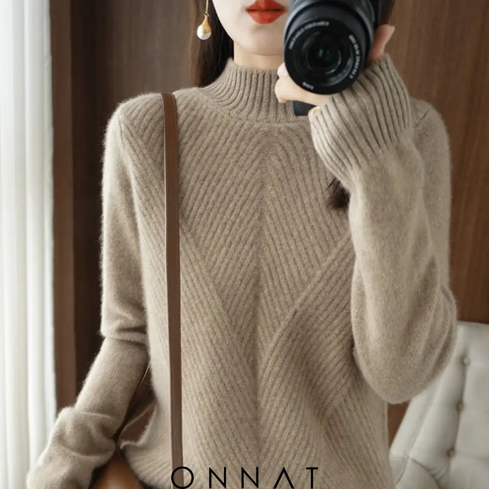 Danille Sweater Camel / S Sweaters & Cardigans