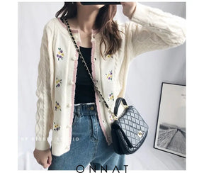 Embroidery Floral Cable Knitted Cardigan Sweaters & Cardigans