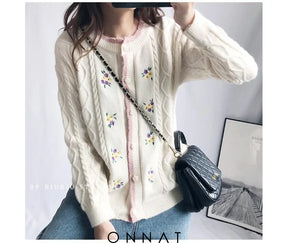 Embroidery Floral Cable Knitted Cardigan Sweaters & Cardigans