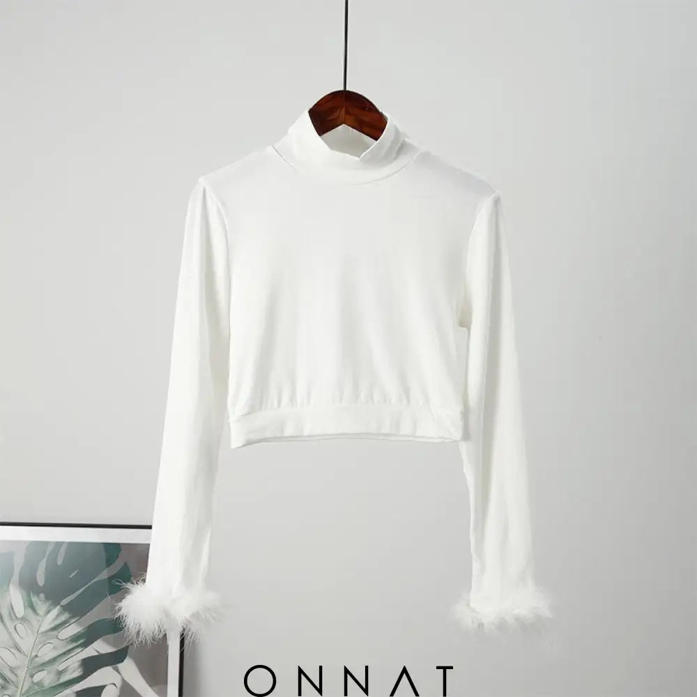 Feather Turtleneck Sweater Mya White / S Sweaters & Cardigans