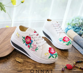 Florinda Sneakers - Embroidered With Flowers And Laces Shoes