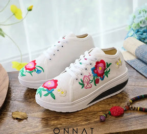 Florinda Sneakers - Embroidered With Flowers And Laces Shoes