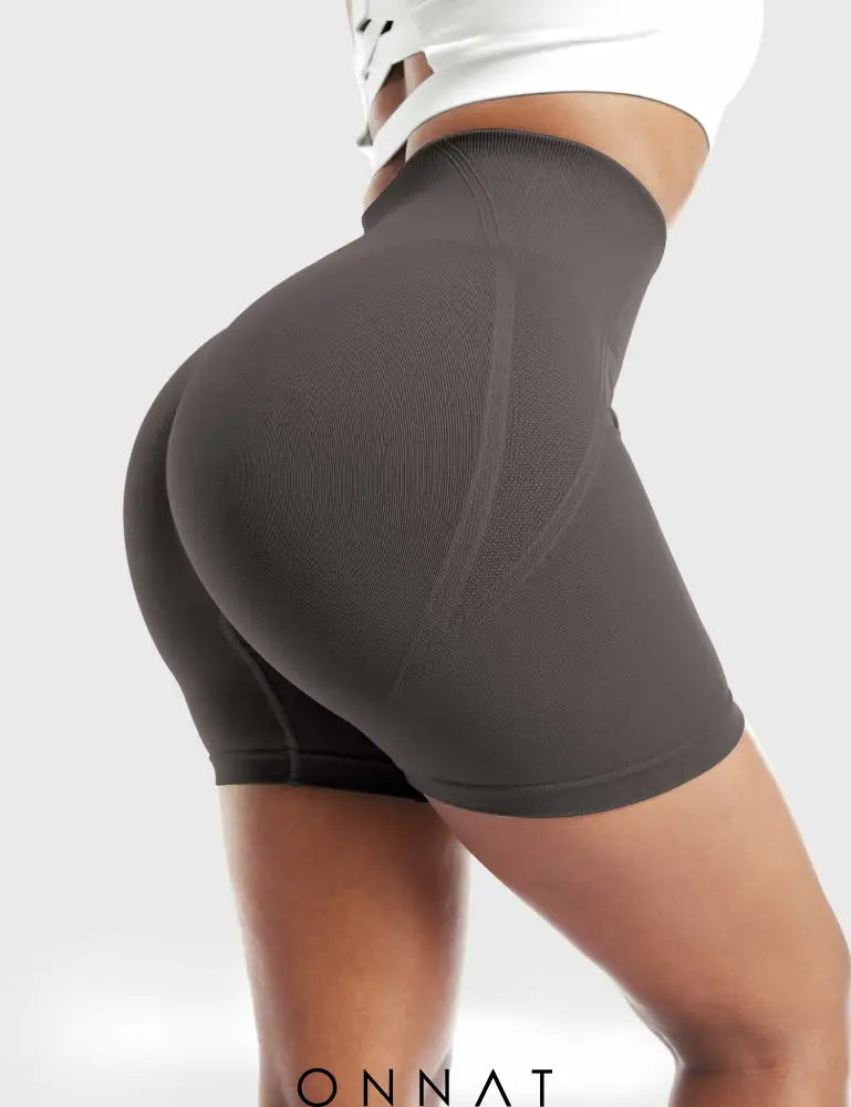 Onnat Dora Seamless Shorts