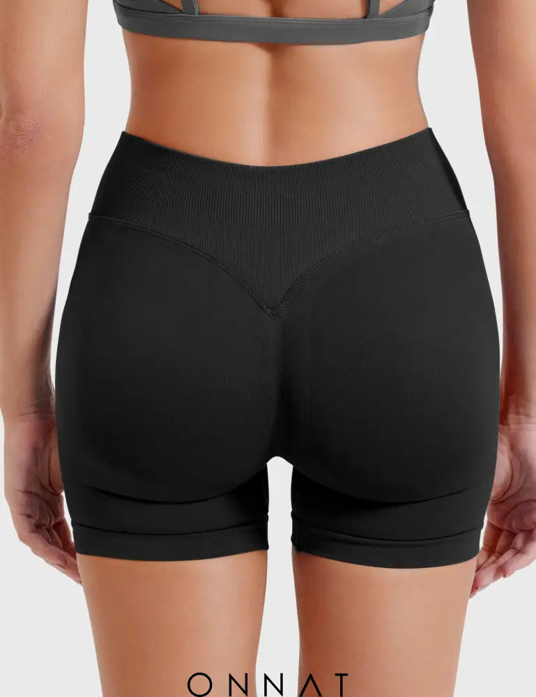 Onnat Eileen Seamless Shorts