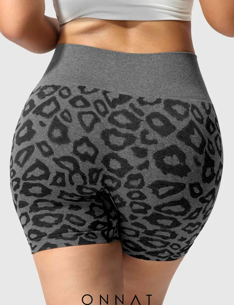 Onnat Leopard Seamless Shorts