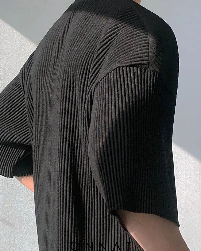 Onnat Oversize Pleated Shirt Menswear