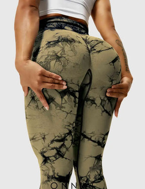 Onnat Professional Tie Dye Leggings