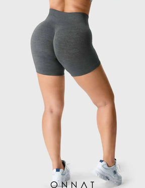 Onnat Scrunch Seamless Shorts