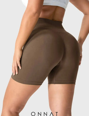 Onnat Scrunch Seamless Shorts