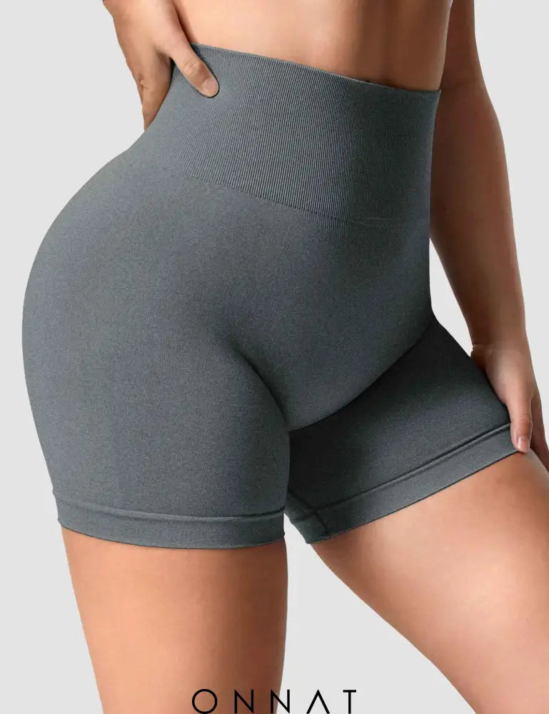 Onnat Smile Contour Seamless Shorts