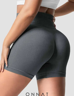 Onnat Smile Contour Seamless Shorts