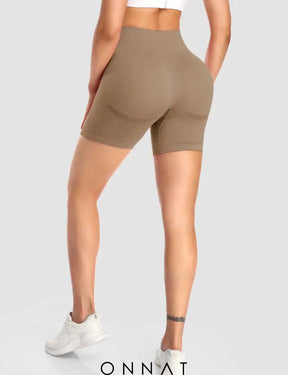 Onnat Smile Contour Shorts