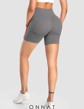 Onnat Smile Contour Shorts