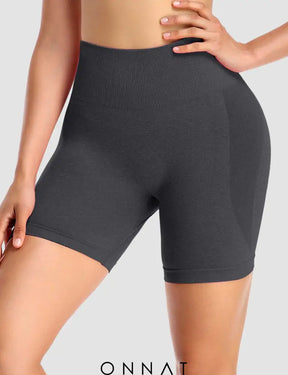 Onnat Smile Contour Shorts