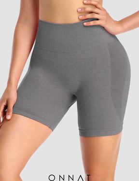 Onnat Smile Contour Shorts