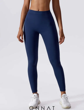 Onnat V-Back Ruched Leggings