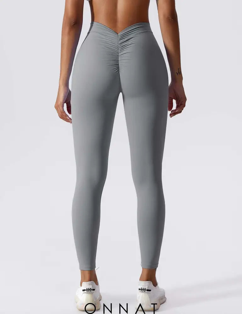 Onnat V-Back Ruched Leggings