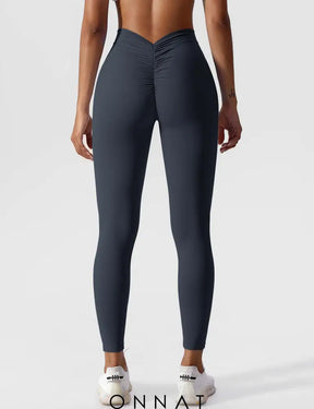 Onnat V-Back Ruched Leggings