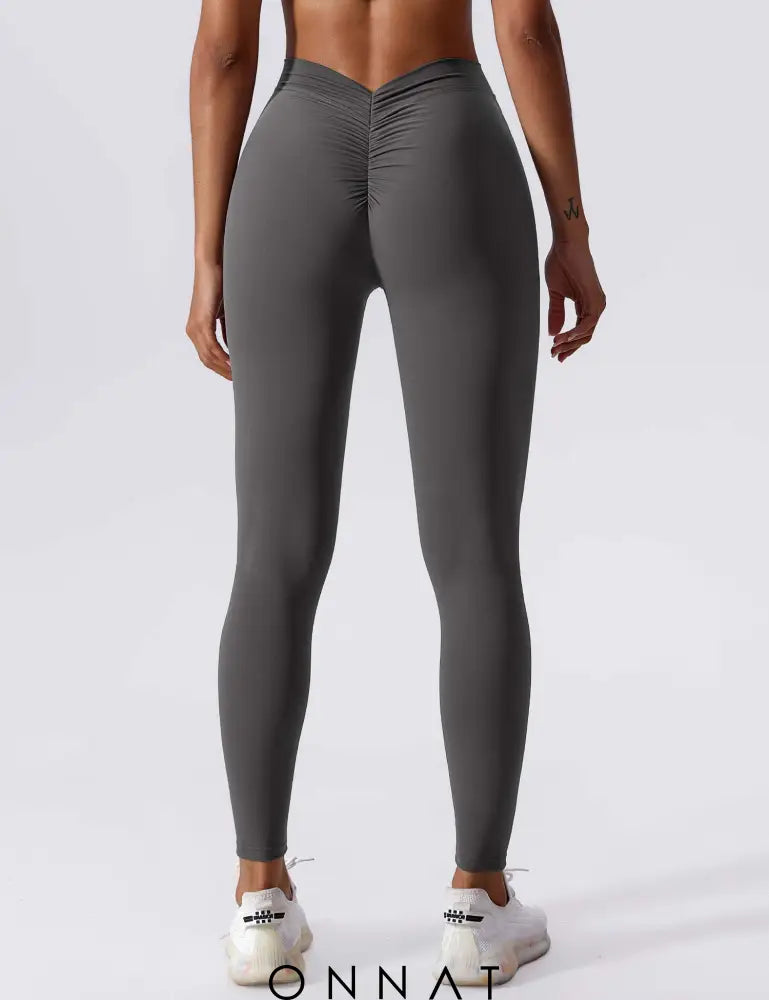 Onnat V-Back Ruched Leggings