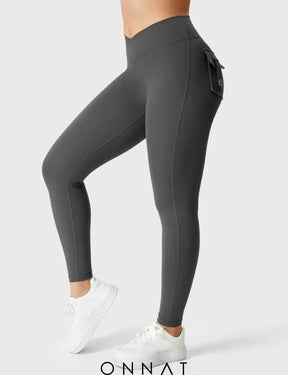 Onnat V-Waistband Charm Leggings