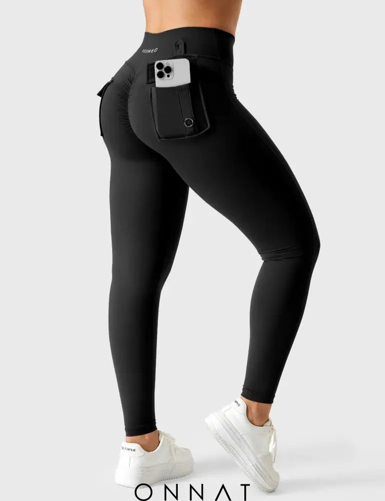 Onnat V-Waistband Charm Leggings