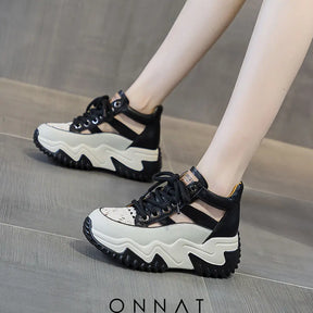 Soft Capri Sneakers Black / 35 Shoes