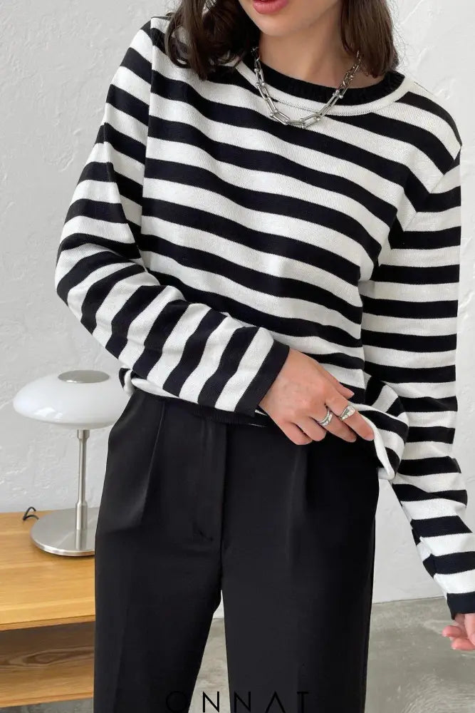 Striped Loose Sweater Kendall Black / One Size Sweaters & Cardigans